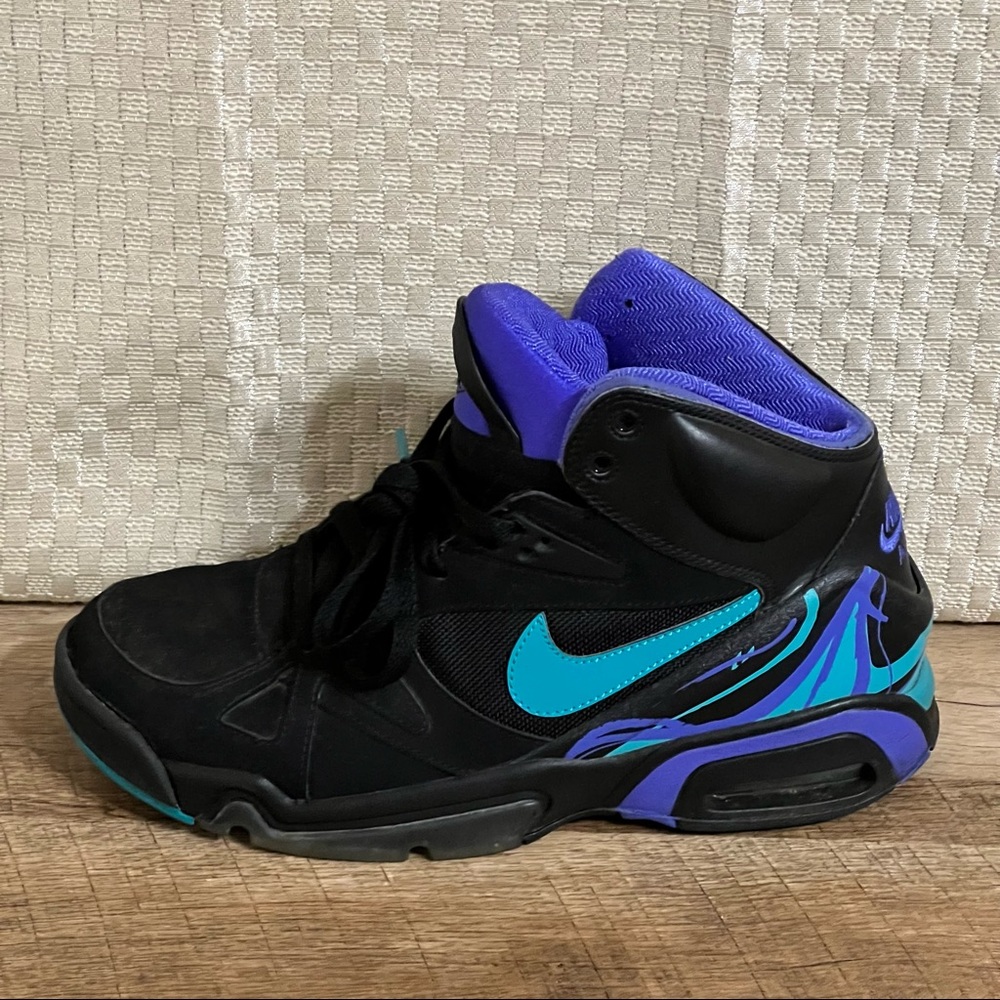 Nike Air Hoop Structure LE Men’s Basketball shoes